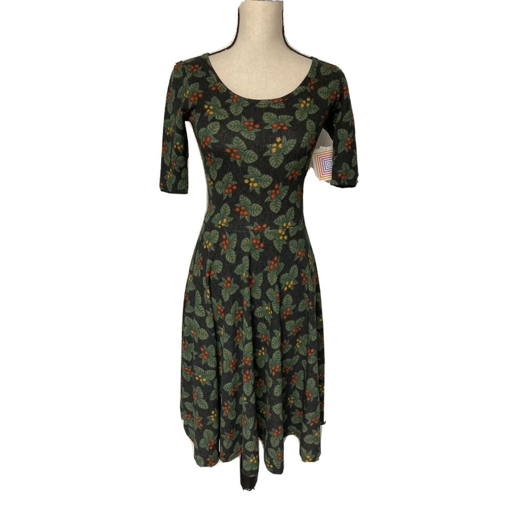 NWT lularoe Nicole Dress Womens XS Green Leaves Flowers Floral